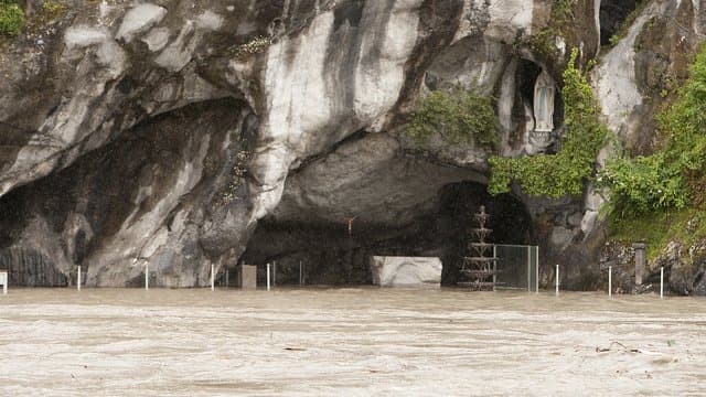 Image d'illustration pour Fortes pluies et inondations au pied des Pyrénées 