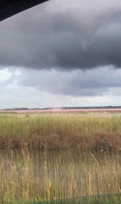 Image d'illustration pour Forts orages et tornades dans le sud de la France