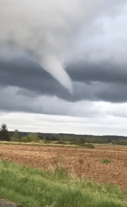 Image d'illustration pour Forts orages et tornades dans le sud de la France