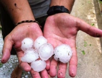 Image d'illustration pour De forts orages mettent provisoirement fin aux fortes chaleurs