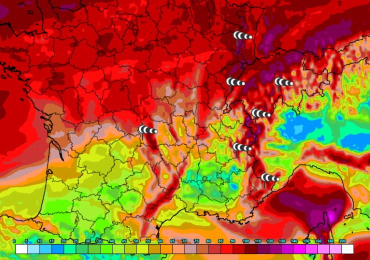 Image d'illustration pour Enneigement en montagne : quelles conditions pour les vacances d'hiver ?