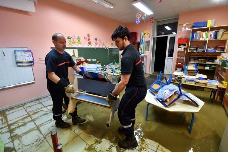 Image d'illustration pour Fortes pluies et inondations au pied des Pyrénées 