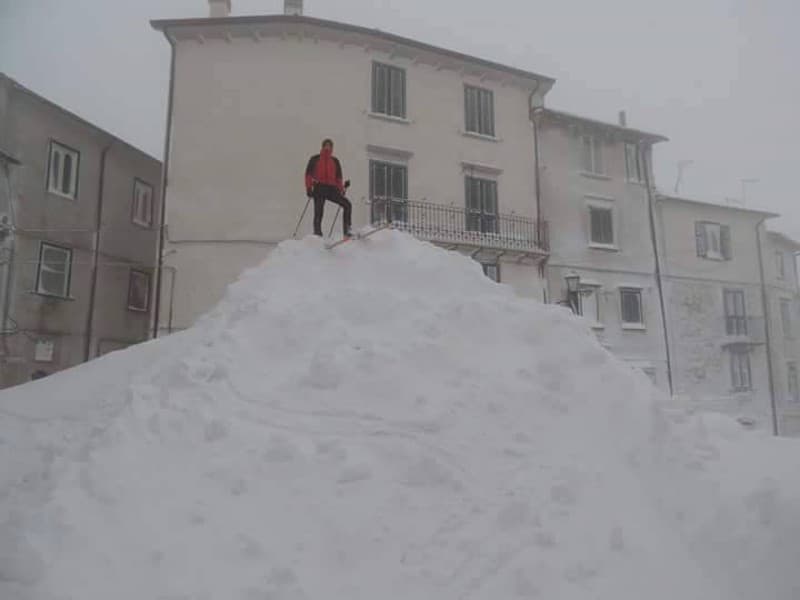 Image d'illustration pour Chute de neige remarquable à Capracotta en Italie