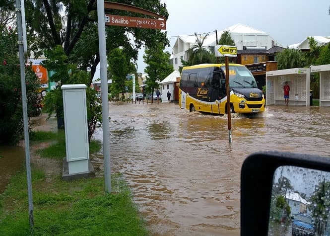Image d'illustration pour Pluie diluvienne et inondations à La Réunion - Tempête Haliba