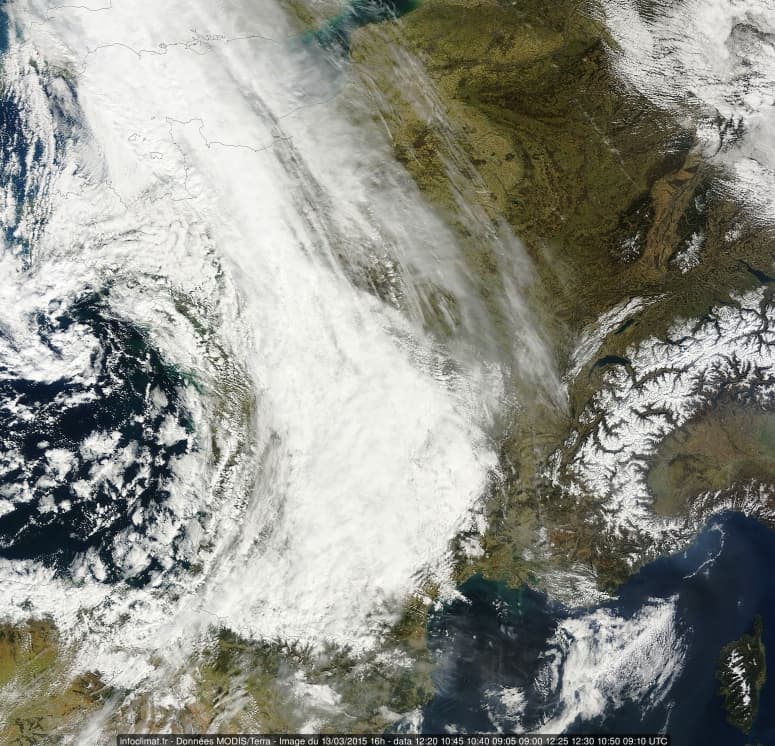 Image d'illustration pour Retour des perturbations : vers un week-end médiocre et plus frais