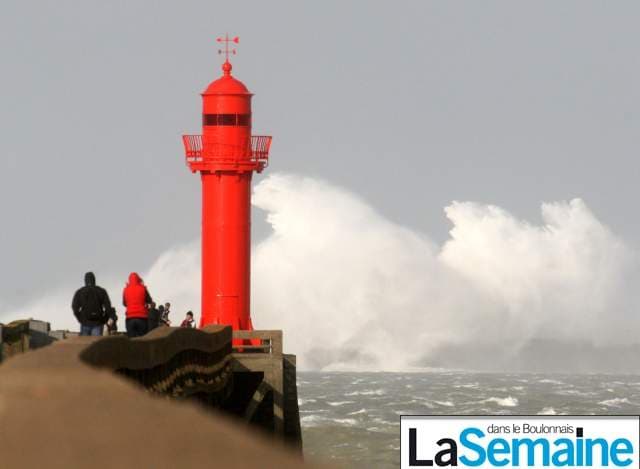 Image d'illustration pour Passage de la tempête Christian sur le Nord-Ouest