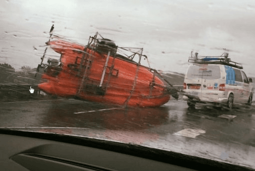 Image d'illustration pour Des tempêtes en plein été