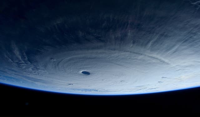 Image d'illustration pour Super Typhon Maysak en Micronésie - Menace pour les Philippines ? 
