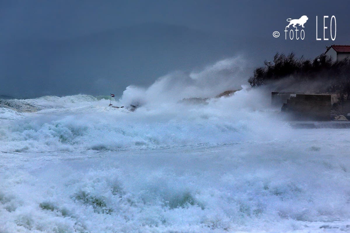 Image d'illustration pour Tempête Anton en Méditerranée : vent, inondations et blizzard